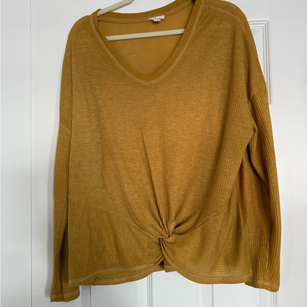 Tribal Jeans Women's Mustard Knotted Top in Xl